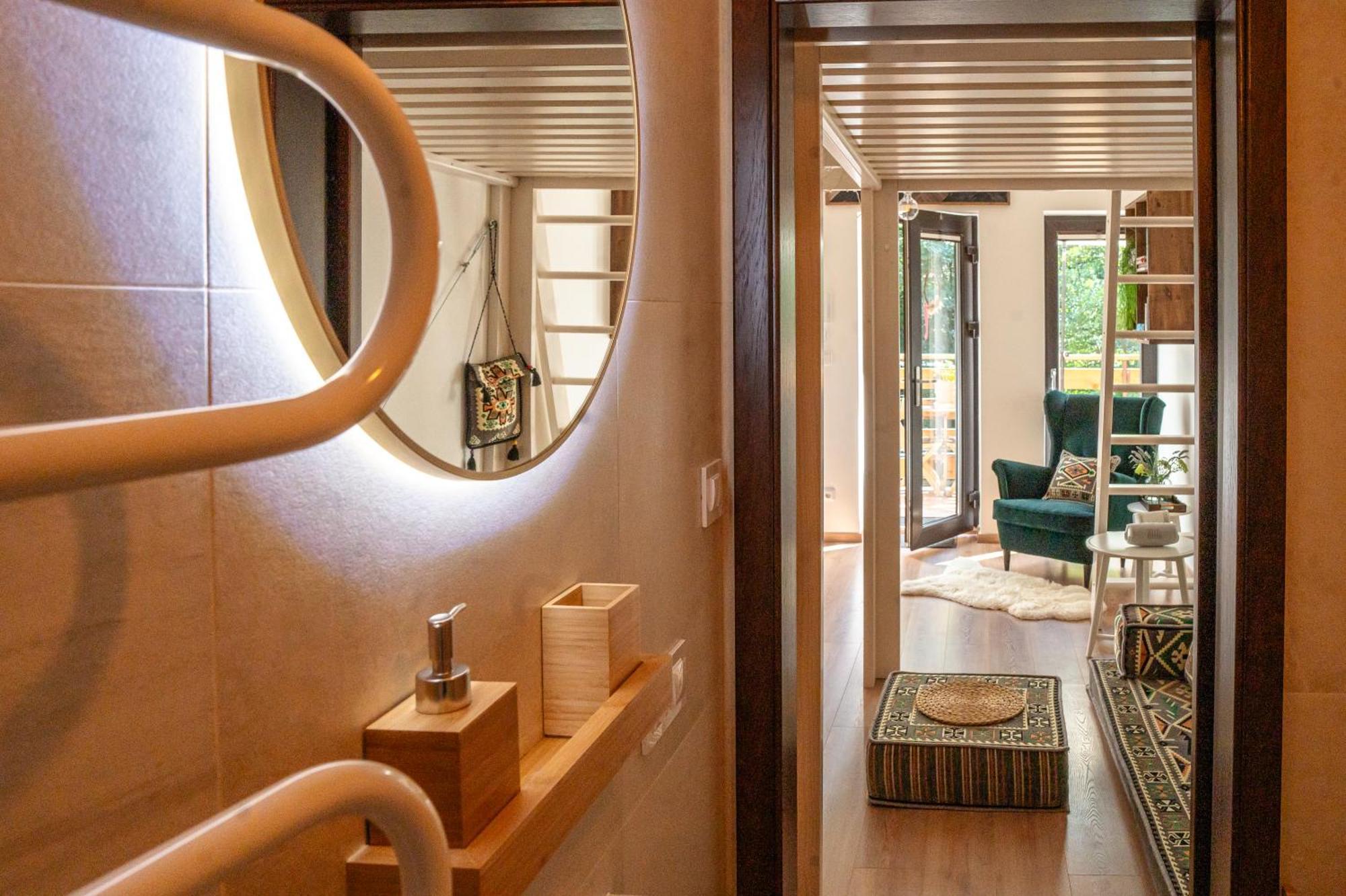 Apartman Spaleny Mlyn Lisnice Exteriér fotografie