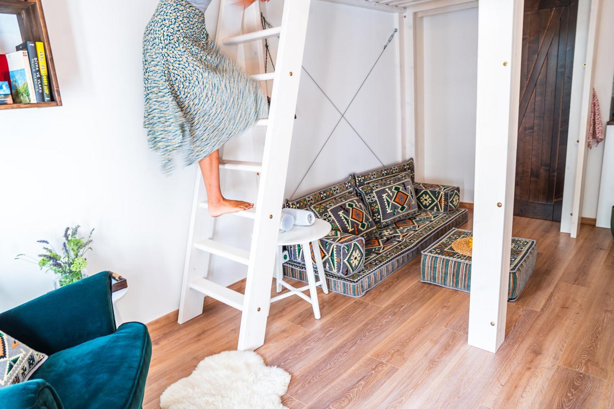 Apartman Spaleny Mlyn Lisnice Exteriér fotografie